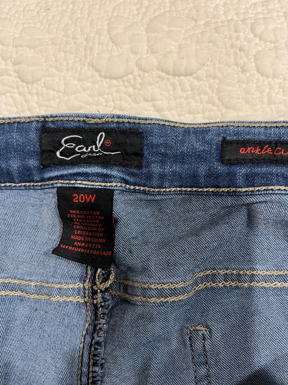 Earl EUC Ankle Cuffed Jeans - Picture 8 of 14